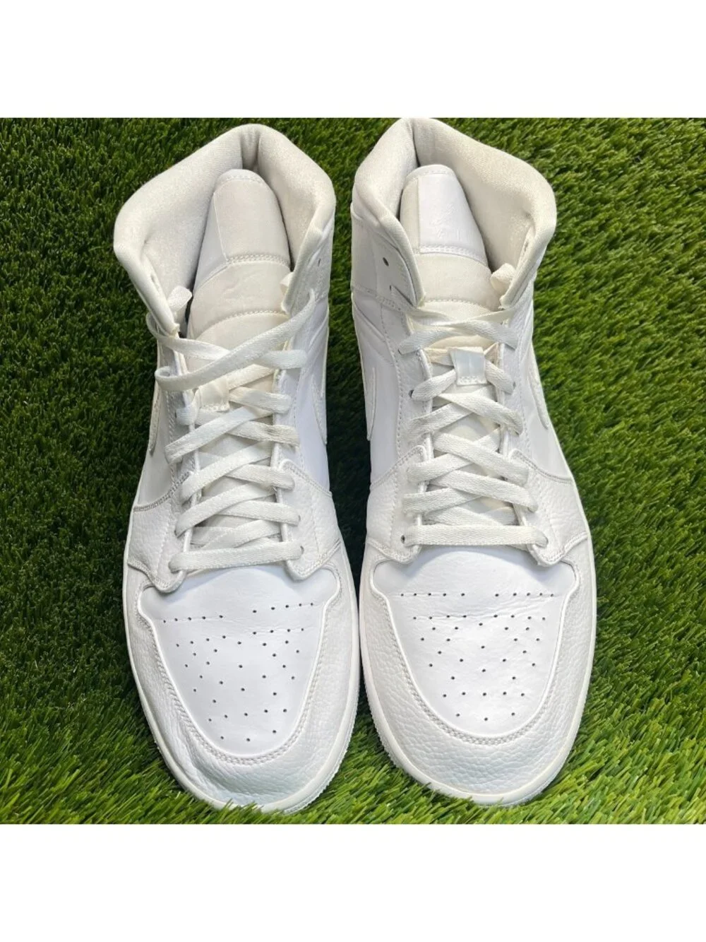 Nike Air Jordan 1 Mid Triple White Mens Size 14 Leather Basketball Shoes Sneaker